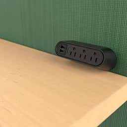 Wiremold WSPC320BK Commercial Desktop Power Center, 3 Outlets, Black