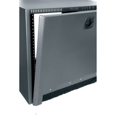 18SP DTRK REAR ACCESS PAN